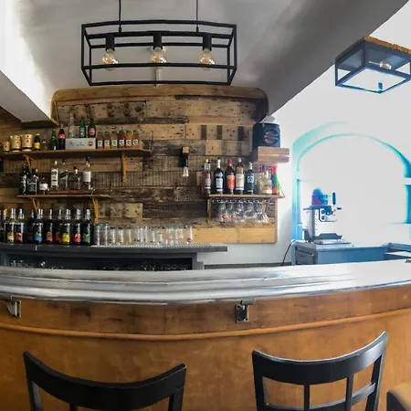 Logis Restaurant Métropole Hotel Mirande (Gers)