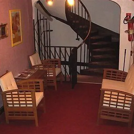 Logis Restaurant Métropole Hotel 3*